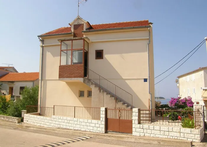 Apartments Guzela